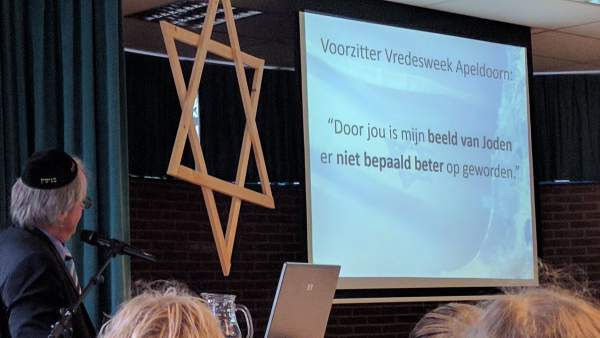 Organisator Vredesweek Apeldoorn beschuldigt van antisemitisme