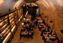 Het whiskey museum en restaurant in Tel Aviv “the place to go” (video)