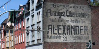 110 jaar oude muurschildering van Joods bedrijf in Duitsland ontdekt